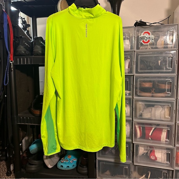 New Balance neon long sleeve - Picture 2 of 3